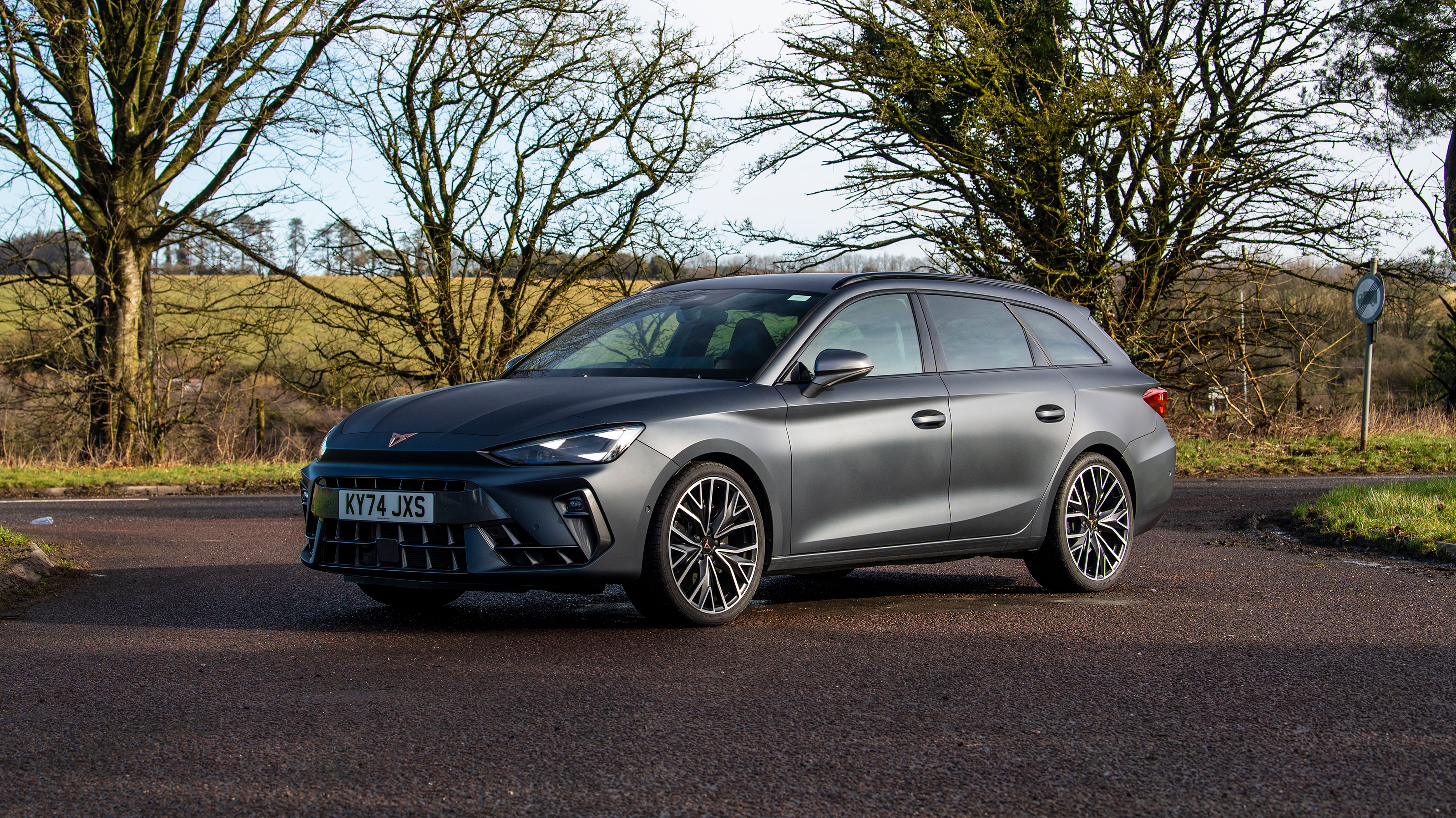 Cupra Leon ST VZ2 - front static