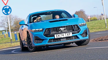 Ford Mustang - front cornering