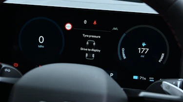 Hyundai Ioniq 5 N Line S - dials