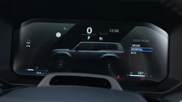 Toyota Land Cruiser - dashboard screen