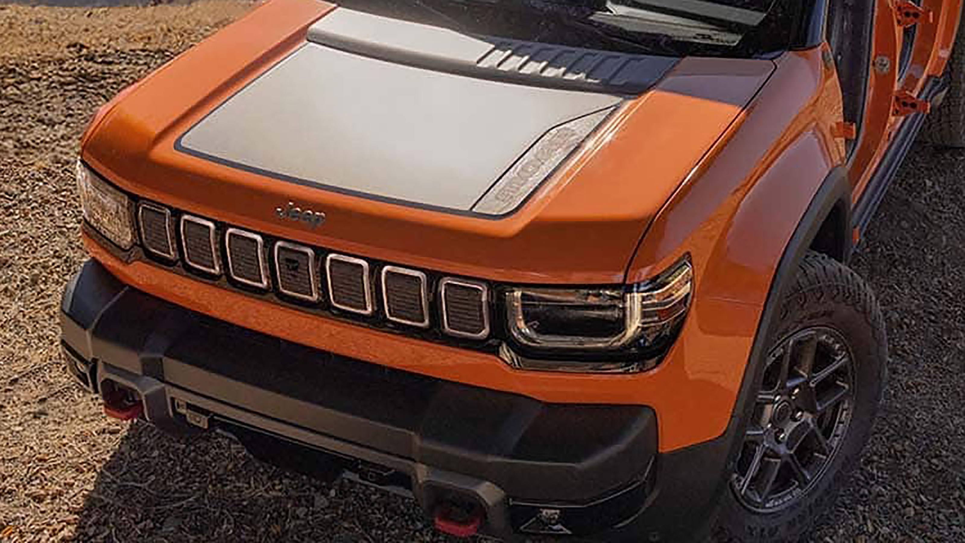 Jeep Recon preprod - bonnet