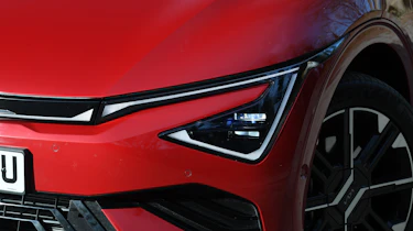 Kia EV6 - headlight