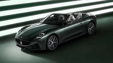 Maserati GranCabrio 490-CV - front