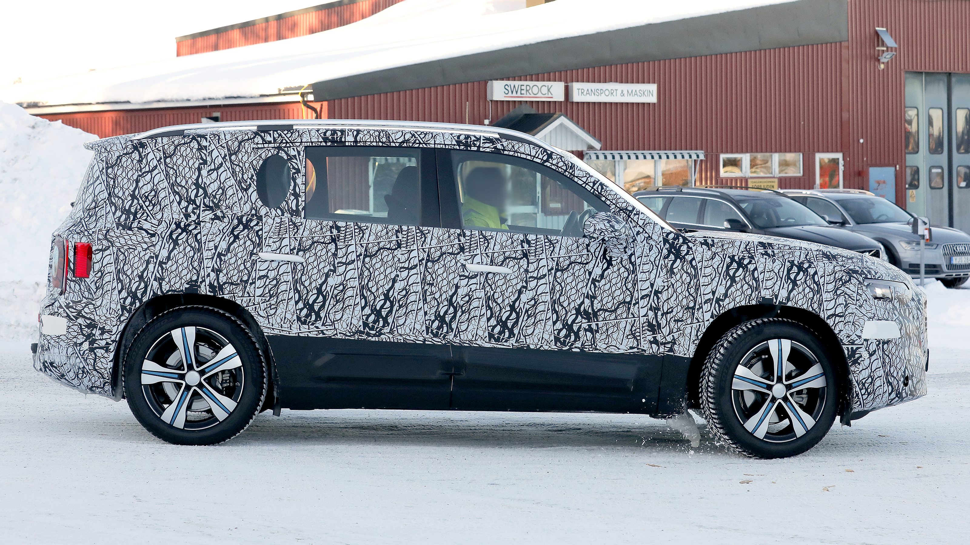 Mercedes GLB spy shot - static side profile