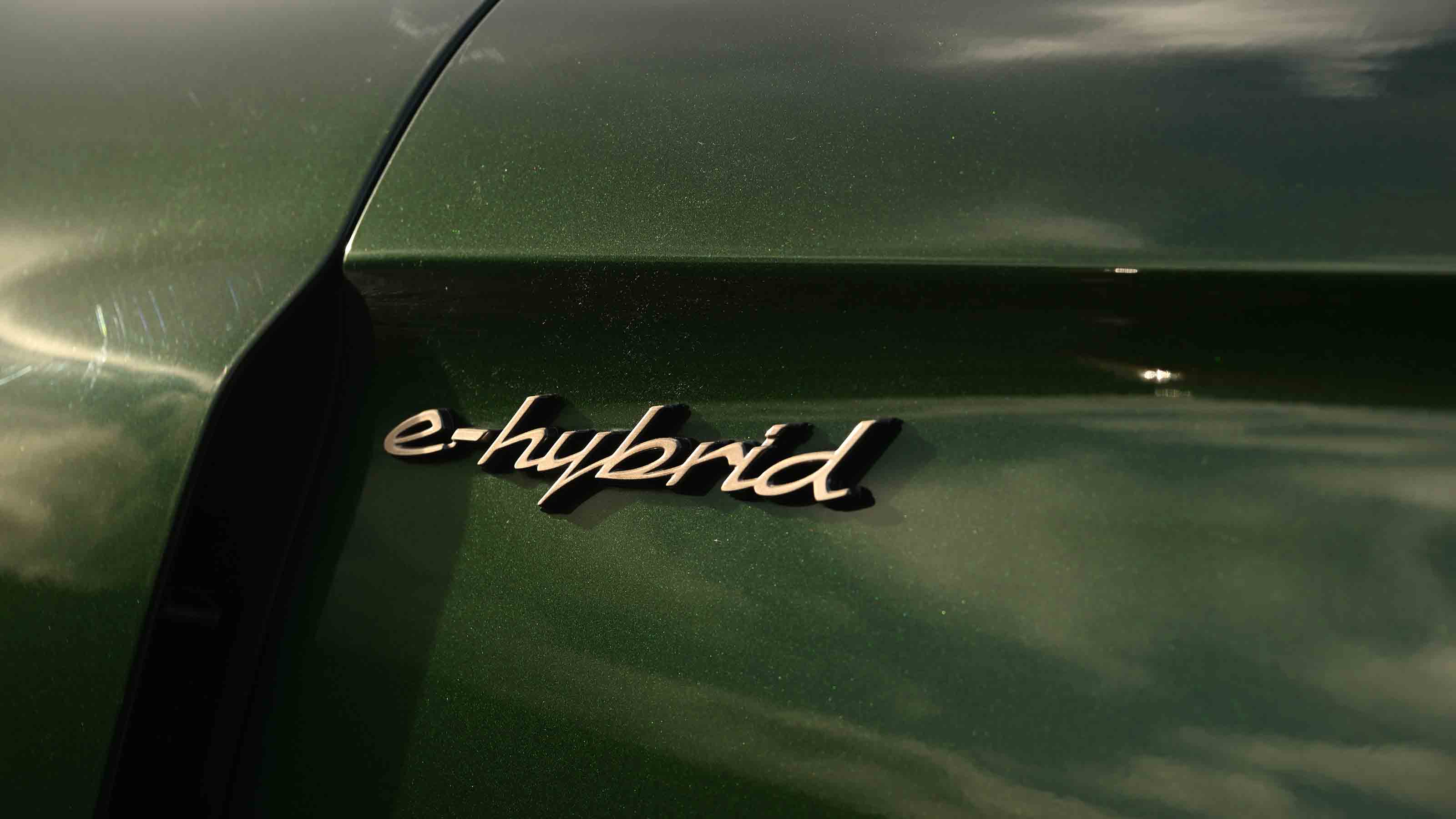 Porsche Panamera Turbo E-Hybrid - 'E-Hybrid' badge detail, side