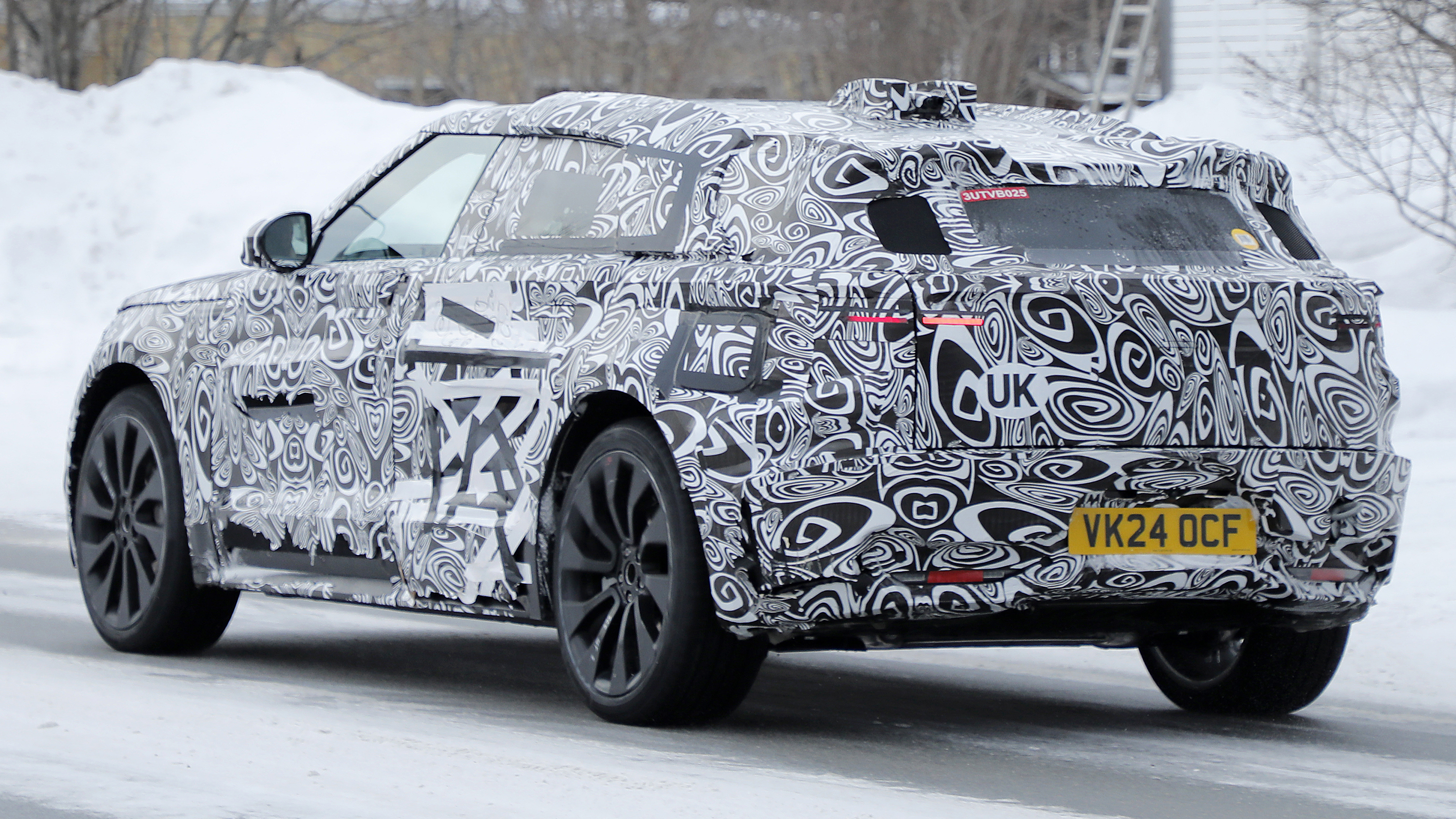 Range Rover Velar EV - rear 3/4