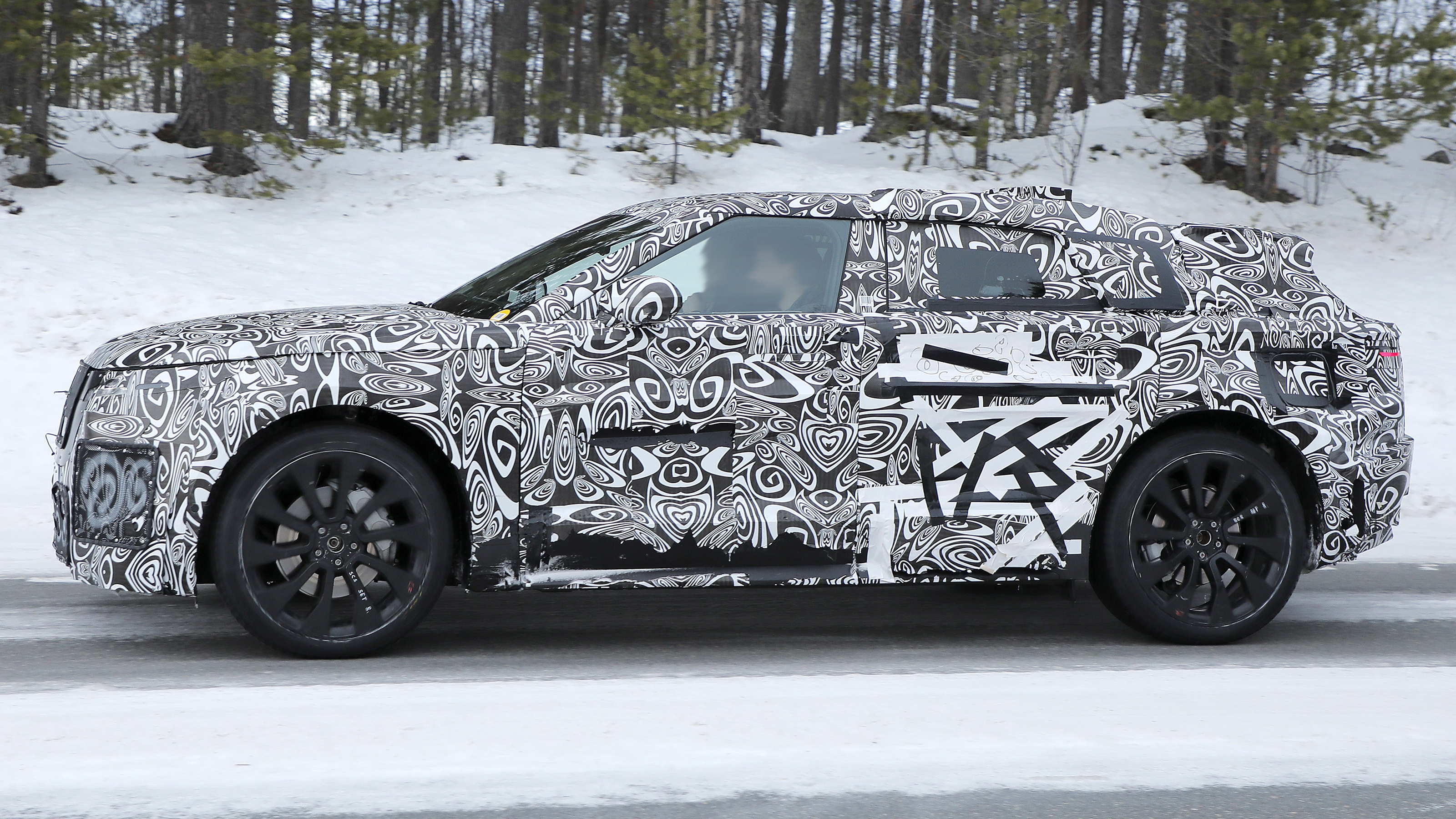 Range Rover Velar EV - side profile