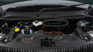 Renault Master - diesel engine