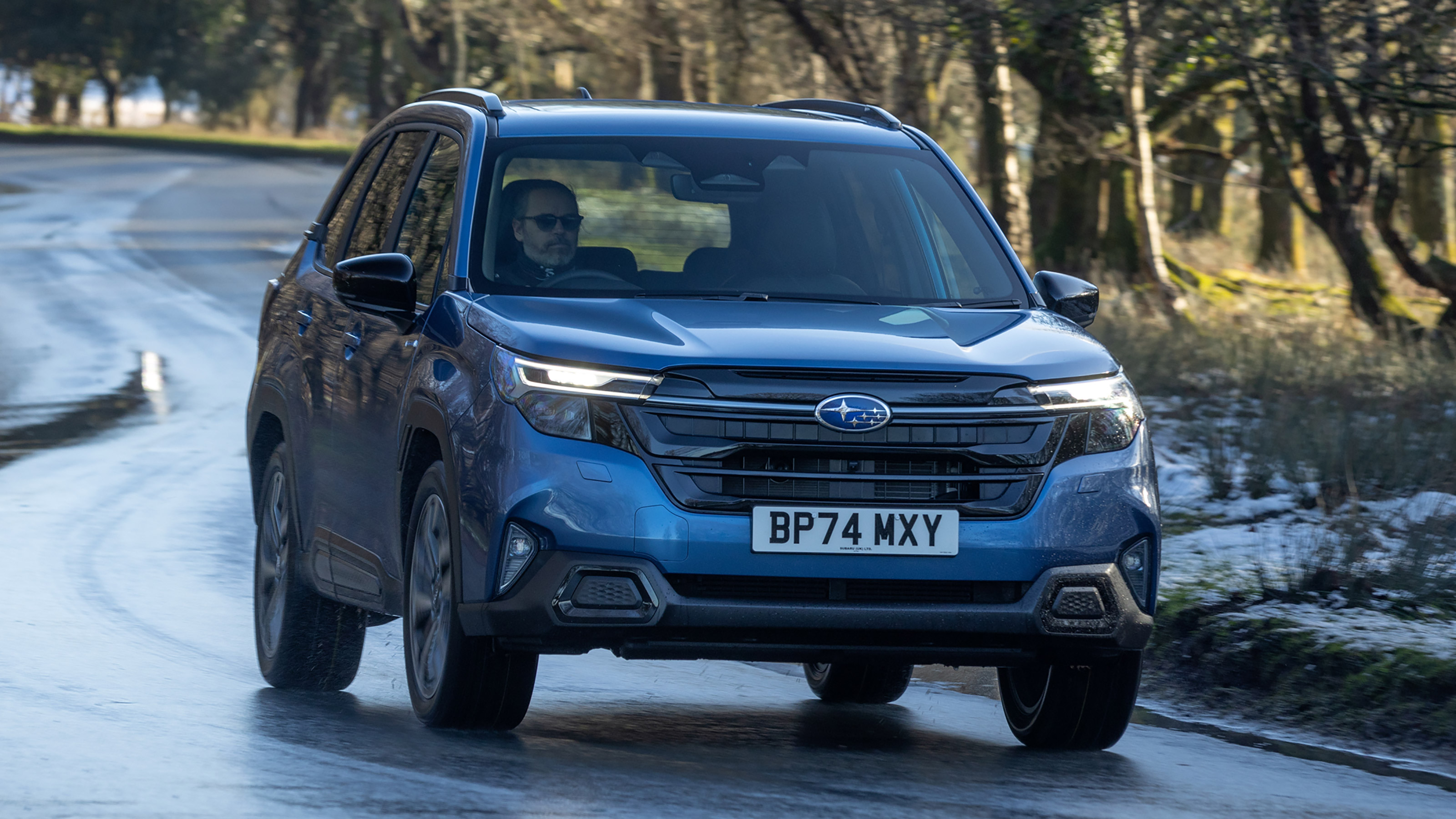 Subaru Forester - front cornering