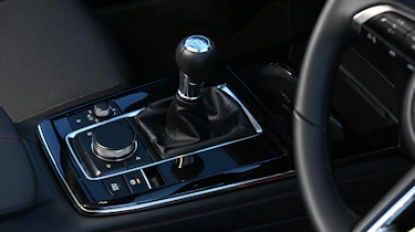 Mazda CX-30 - gear stick