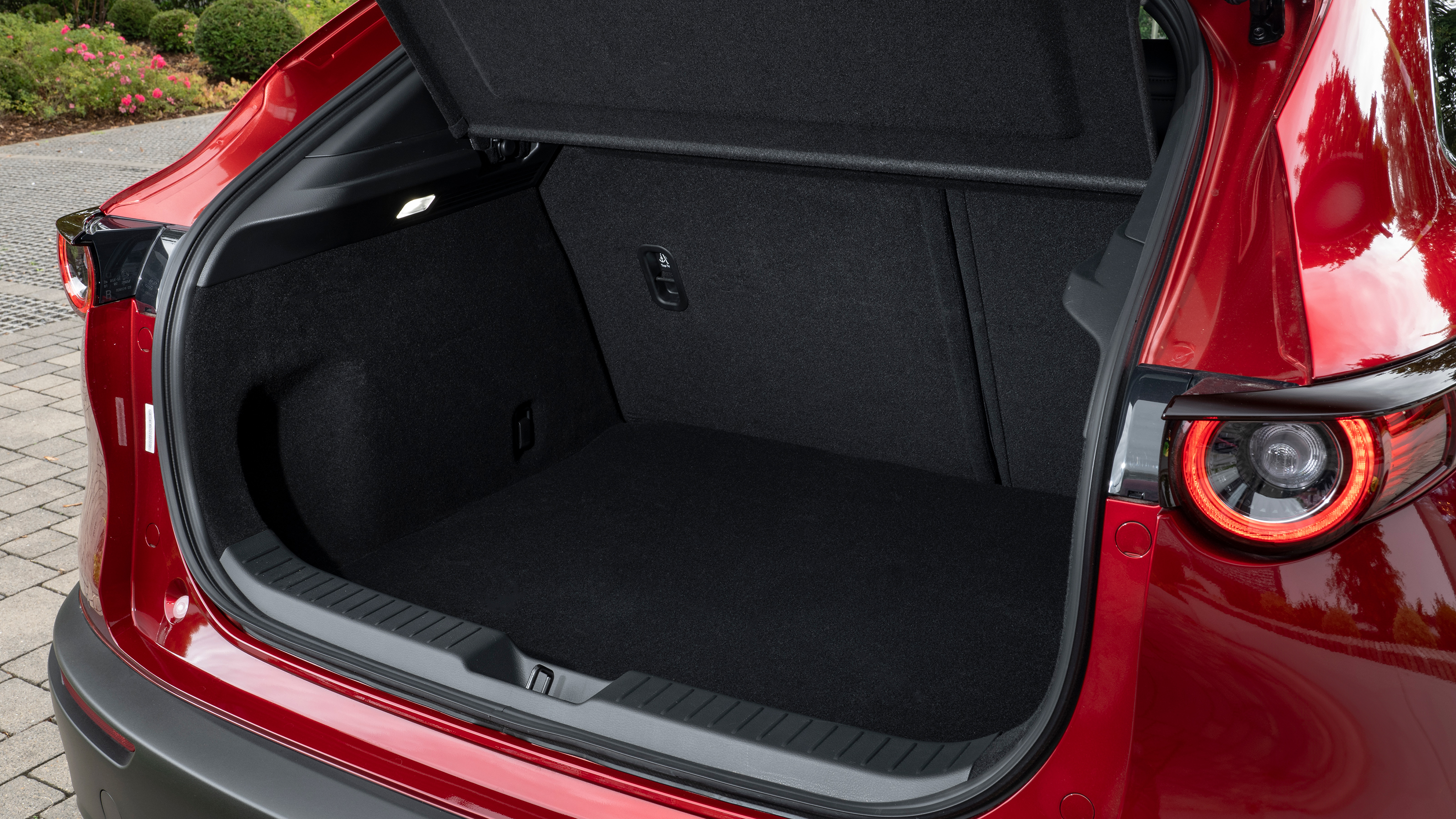 Mazda CX-30 - boot