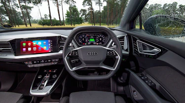 Used Audi Q4 e-tron - dash