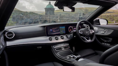 Mercedes E-Class Cabriolet - interior