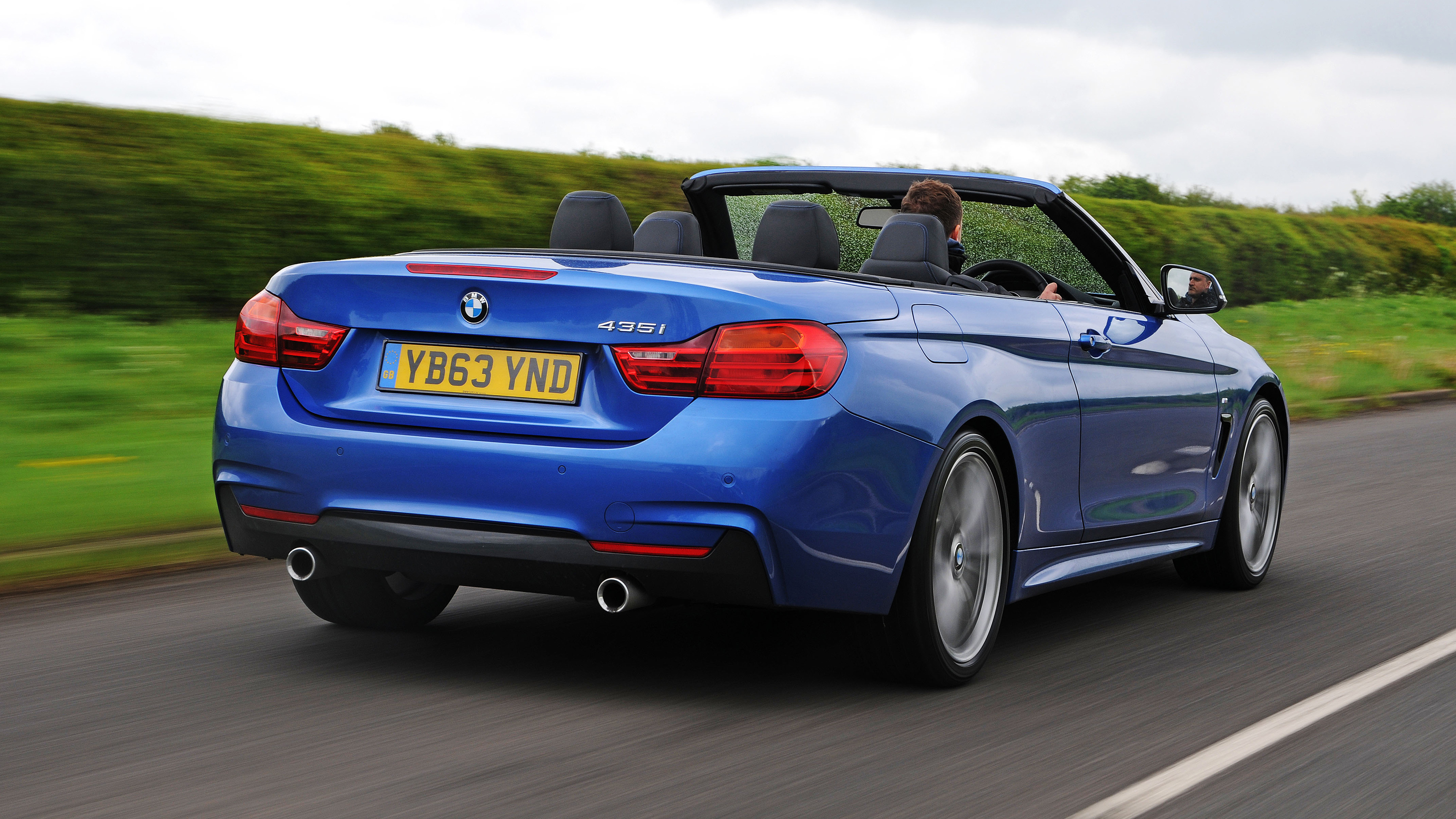 BMW 3 Series Convertible - rear tracking
