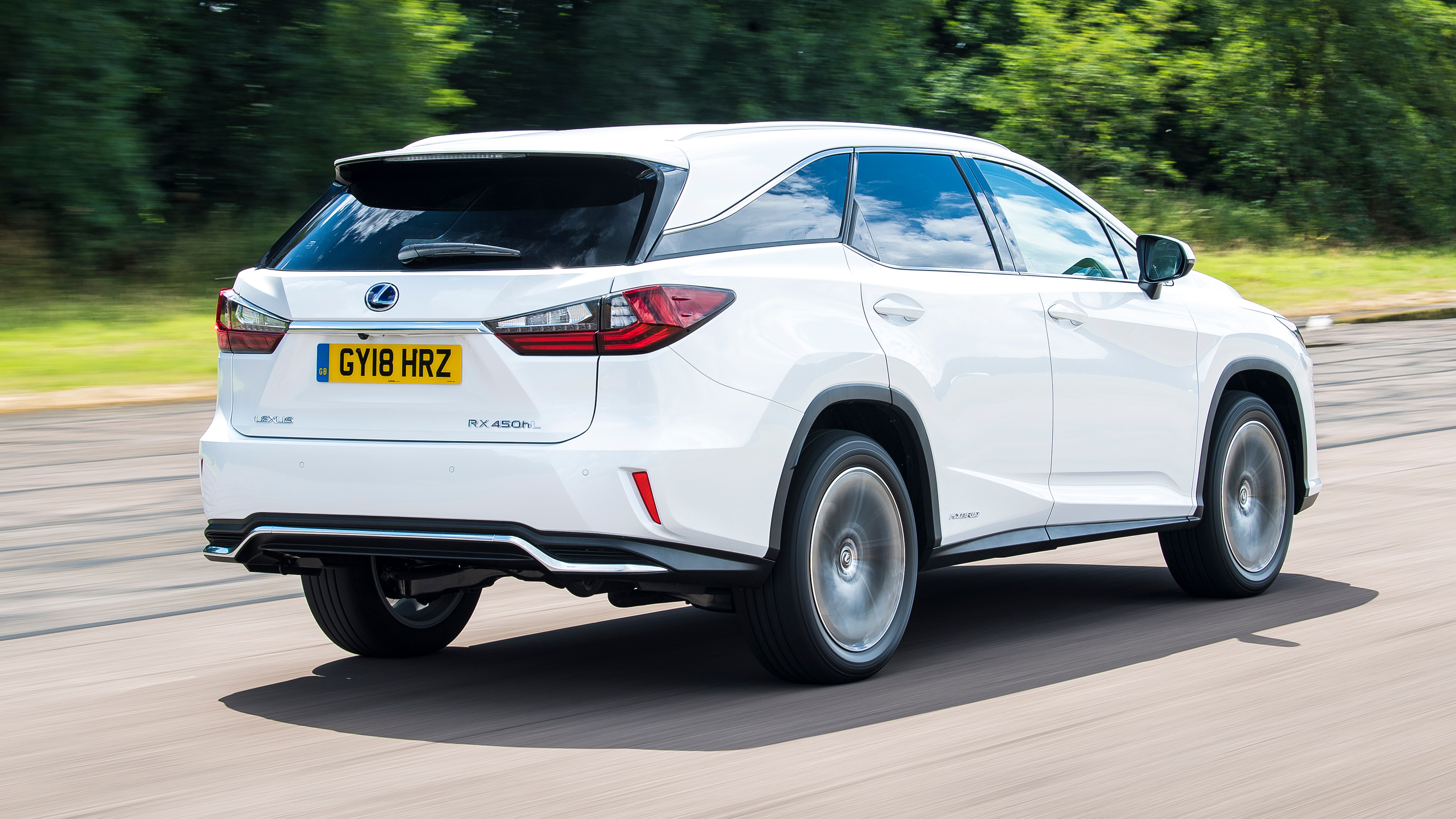 Lexus RX - rear tracking