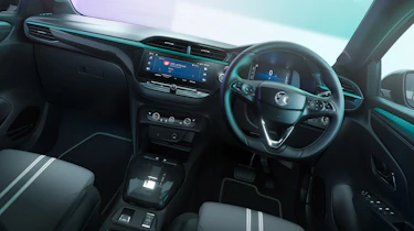 Vauxhall Corsa Yes Edition - dash