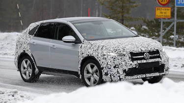 Volkswagen Taigo (camouflaged) - front cornering
