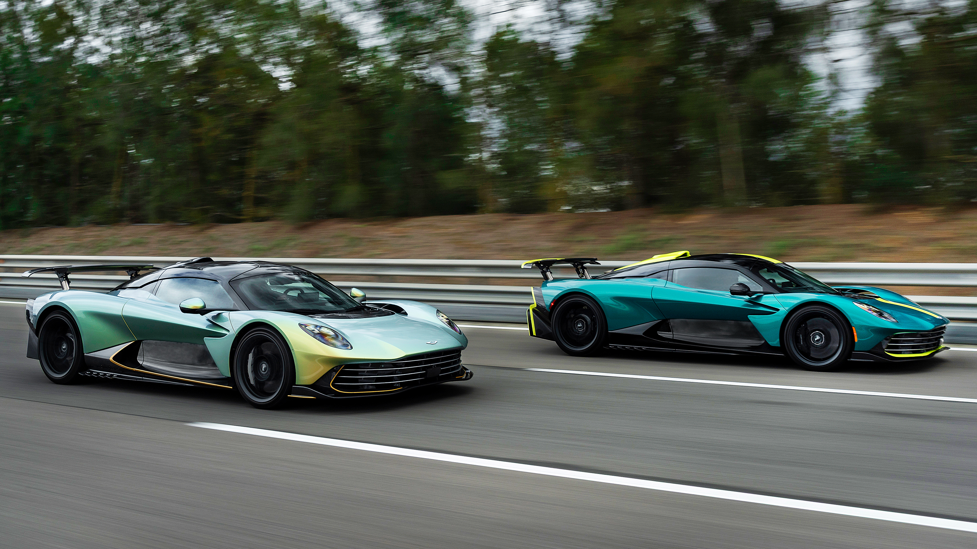 Aston Martin Valhalla - green two high speed tracking