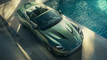 Aston Martin Vanquish Volante - front above