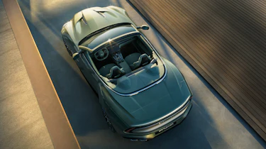 Aston Martin Vanquish Volante - above