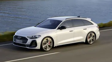New Audi A5 Avant e-hybrid - front tracking