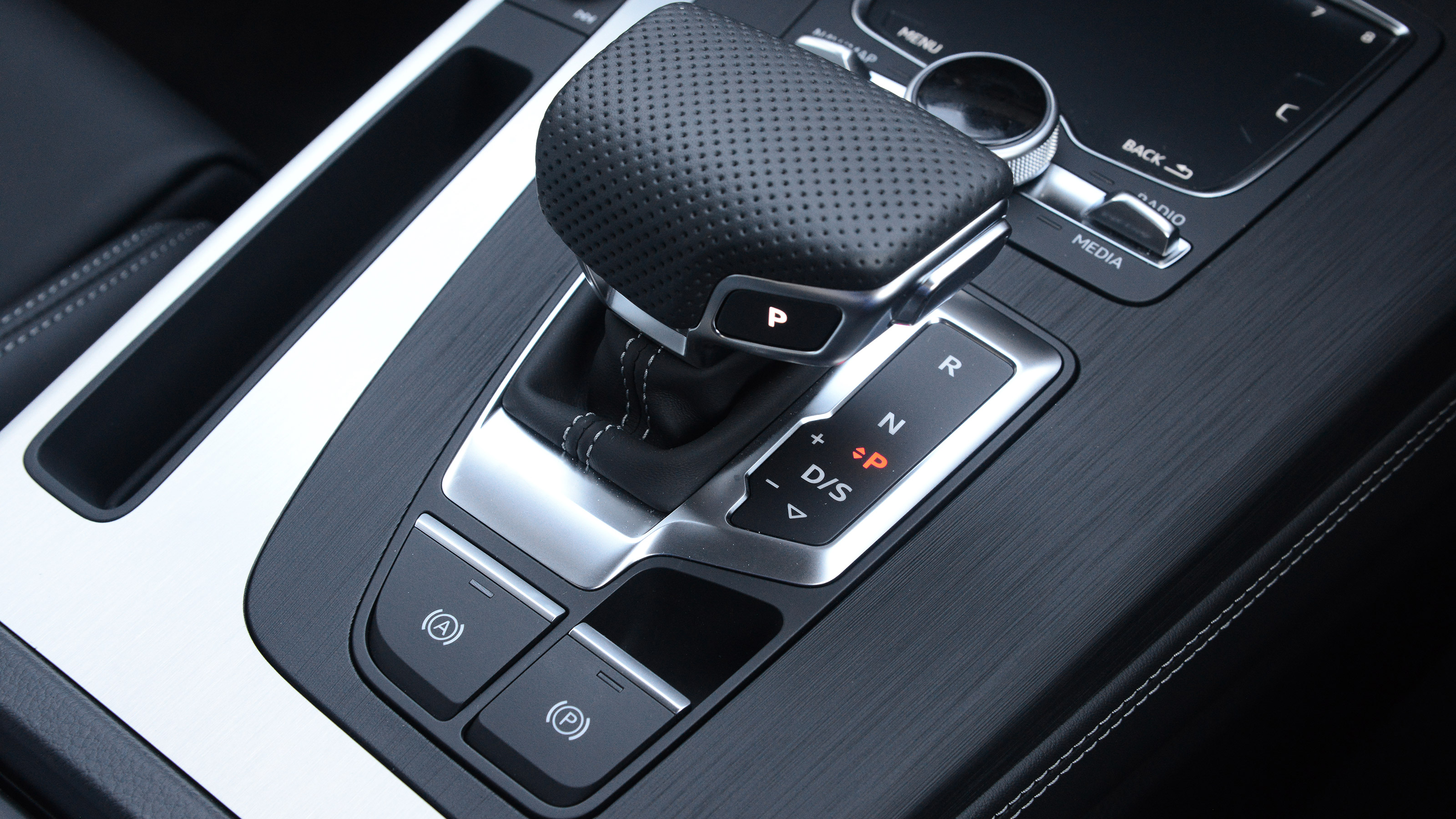 Used Audi Q5 Mk2 - transmission