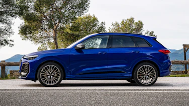 Audi SQ5 - side static