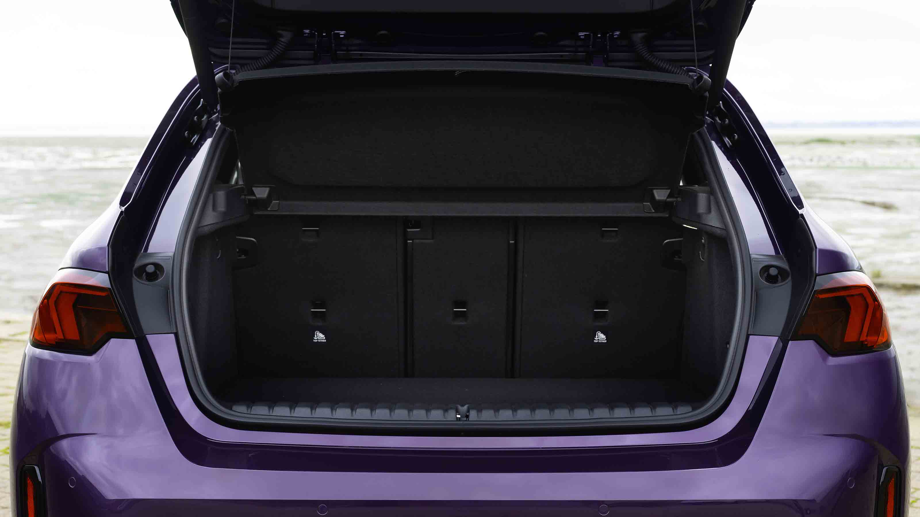 BMW 1 Series - boot