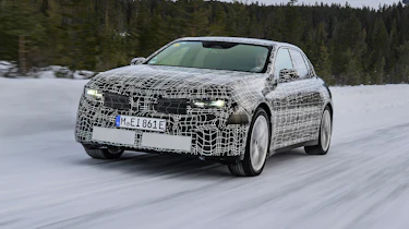 BMW 3 Series ‘Neue Klasse’ (camouflaged) - front 3/4 tracking left