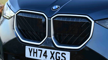 BMW X3 - grille