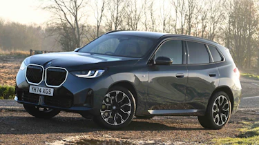 BMW X3 - front corner, static