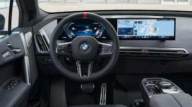 BMW iX M70 - dash