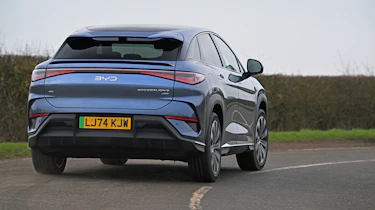 BYD Sealion 7 - rear cornering