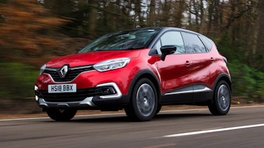 Renault Captur - front tracking