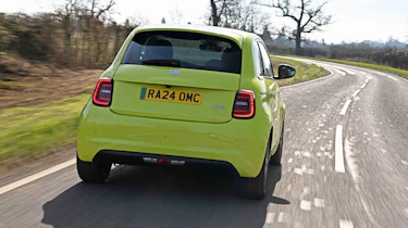 Fiat 500 - rear tracking