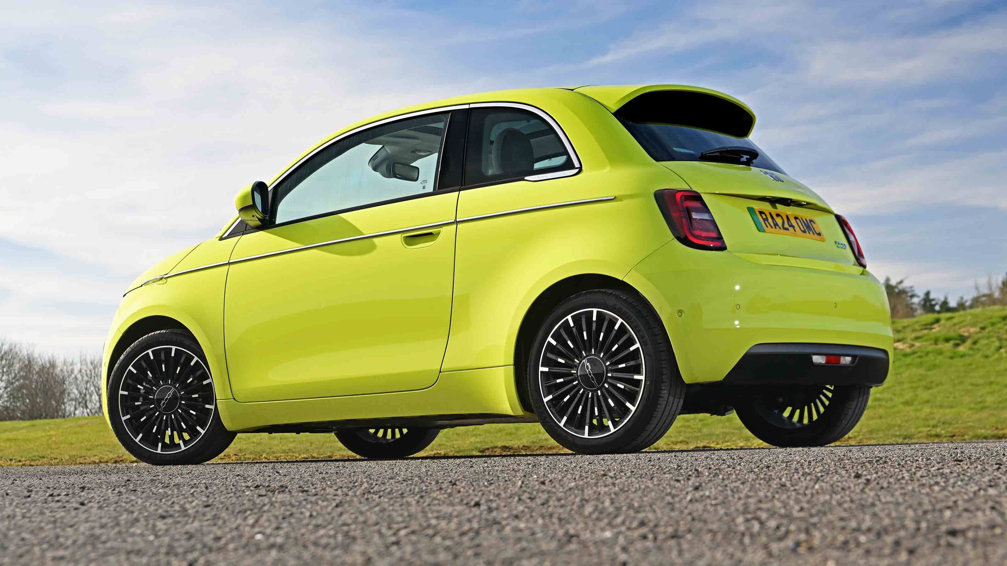 Fiat 500e - rear static