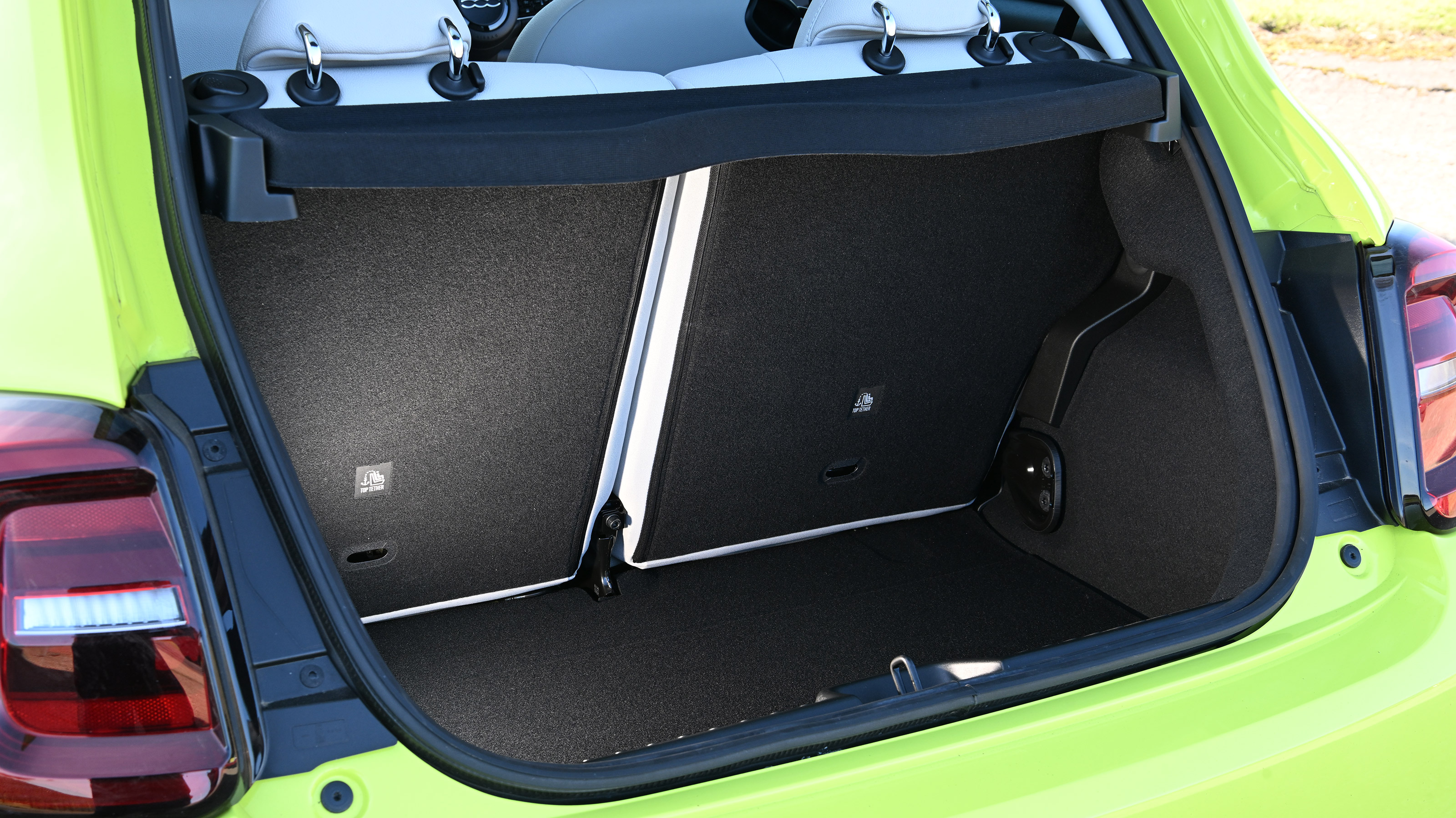 Fiat 500e - boot