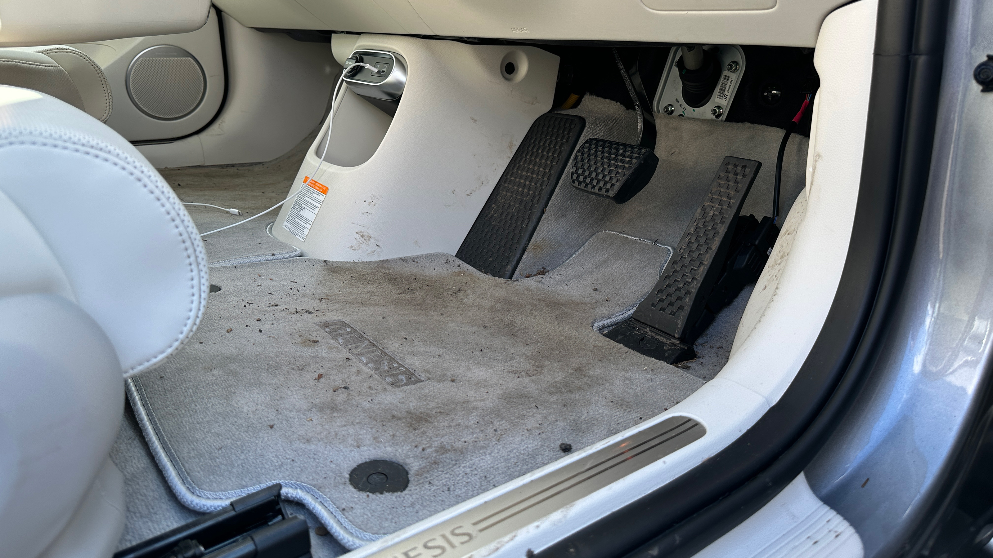 Genesis GV60 dirtied floor mats