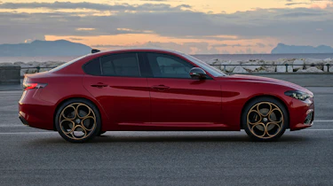 Giulia Intensa - side profile