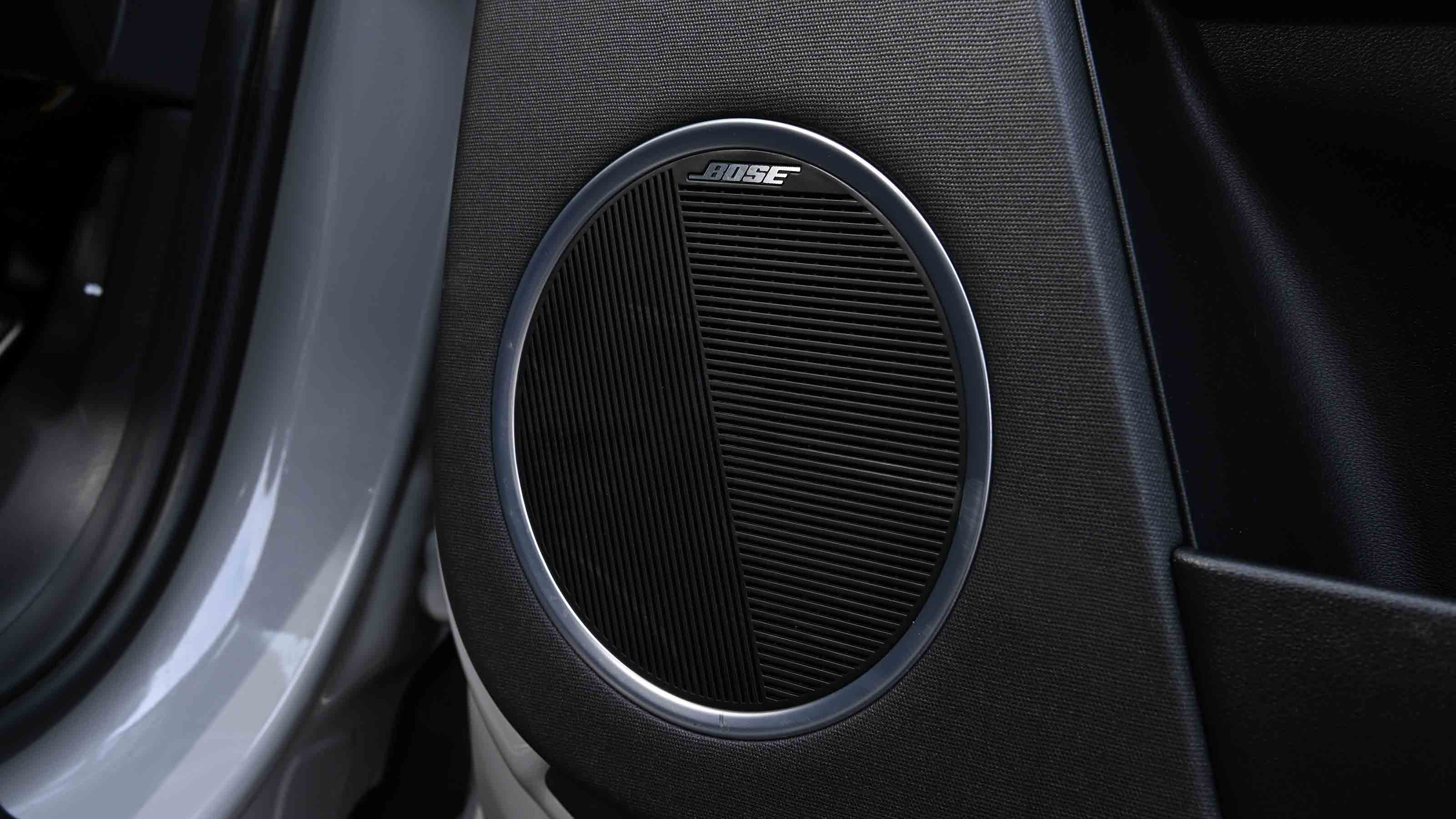 Hyundai Ioniq 5 - Bose speaker grille