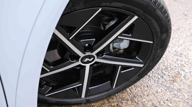 Hyundai Ioniq 5 - alloy wheel detail