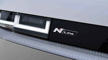 Hyundai Ioniq 5 - 'N Line' grille badge