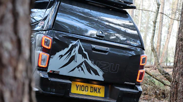 Isuzu D-Max Basecamp - rear