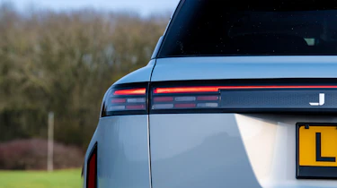 Jaecoo 7 and Skoda Kamiq - Jaecoo 7 rear light