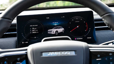 Jaecoo 7 and Skoda Kamiq - Jaecoo 7 digital drivers display