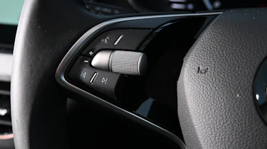 Jaecoo 7 and Skoda Kamiq - Skoda Kamiq steering wheel buttons