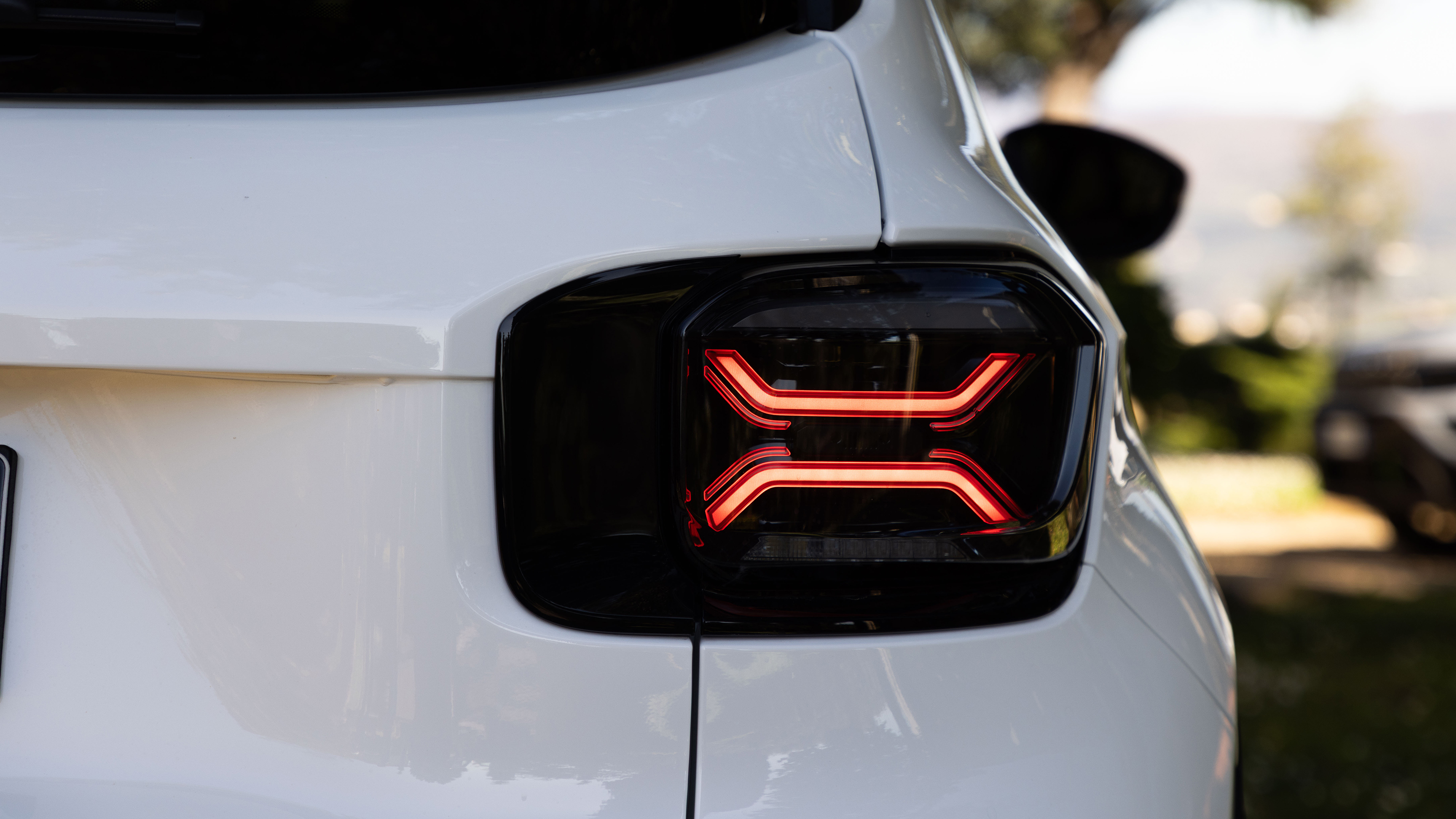 Jeep Avenger 4xe - rear lights 