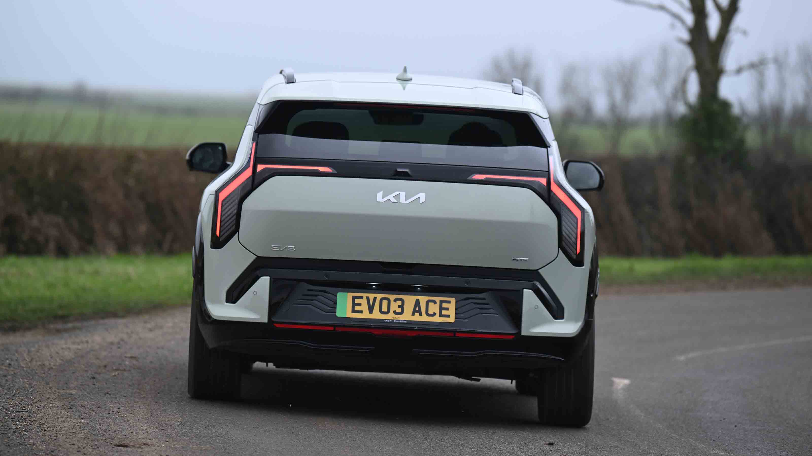 Kia EV3 - rear full width