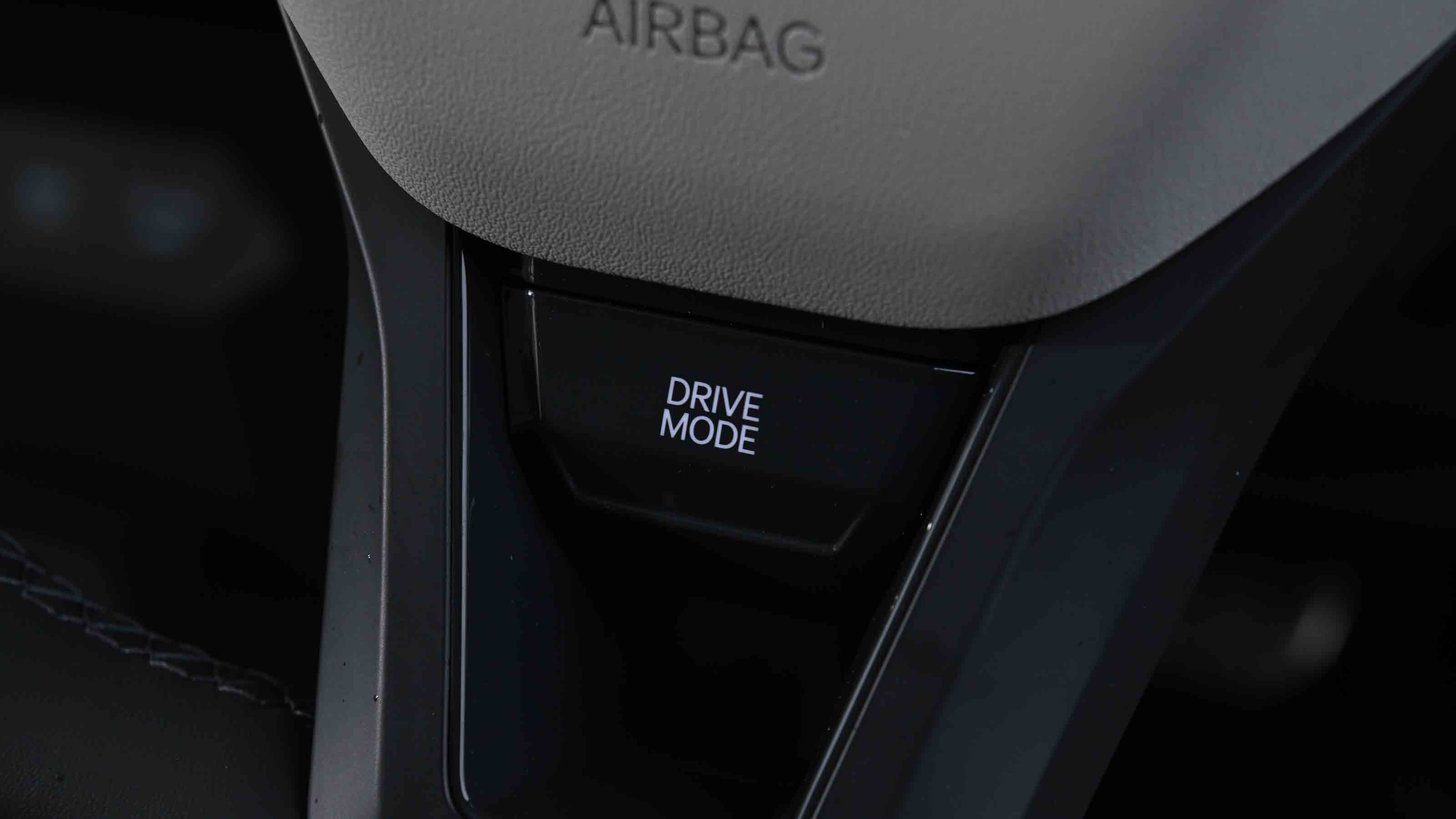Kia EV3 - drive mode button