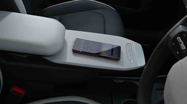 Kia EV3 - centre console